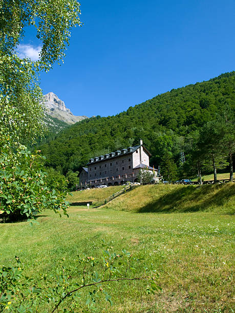 istock The Lost Mount of Ordesa National Park 92272755