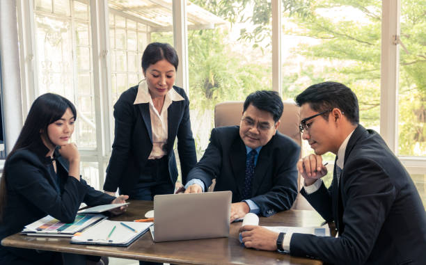 istock Business corporate people working and brainstrom 922735550