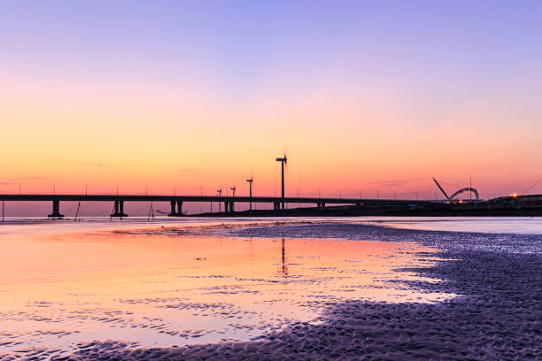 istock View of donghai bridge at sunset,shanghai,china 922761288