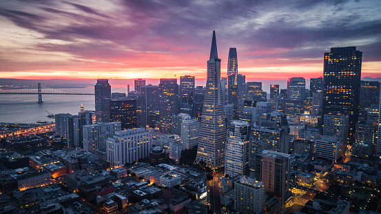 San Francisco Skyline At Sunrise Stock Photo - Download Image Now - San  Francisco - California, Urban Skyline, City - iStock