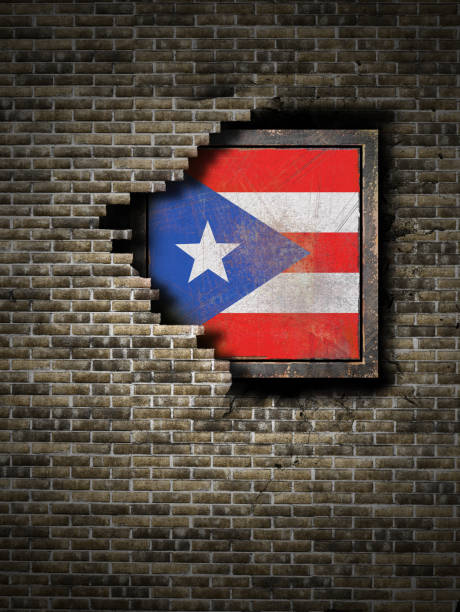 istock Old Puerto Rico flag in brick wall 922783030