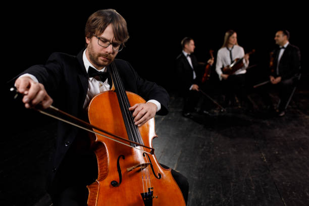 istock Portrait of a musician playing cello 922783636