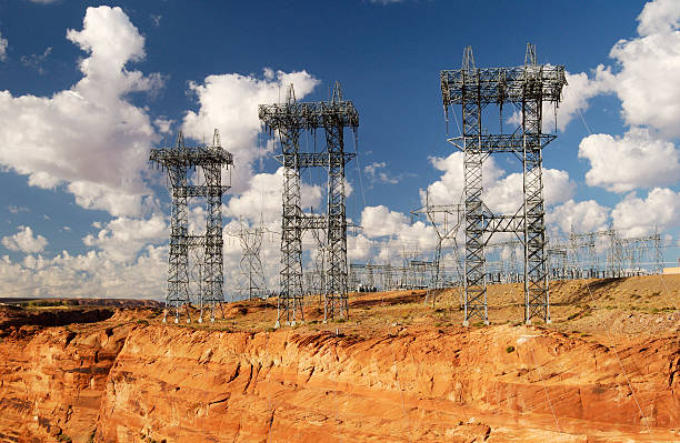 torres de transmissão - glen canyon - fotografias e filmes do acervo