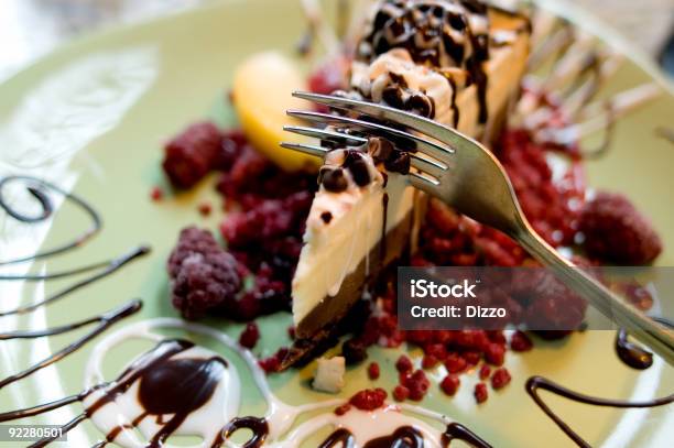 Deliziosi Dessert Al Cioccolato - Fotografie stock e altre immagini di Cibi surgelati - Cibi surgelati, Cioccolato, Colore verde