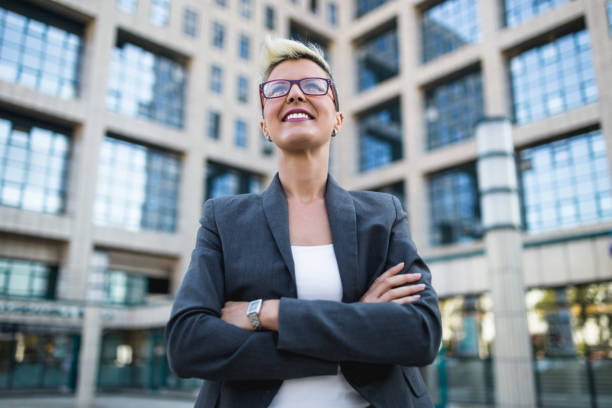 istock Modern business woman 922813924