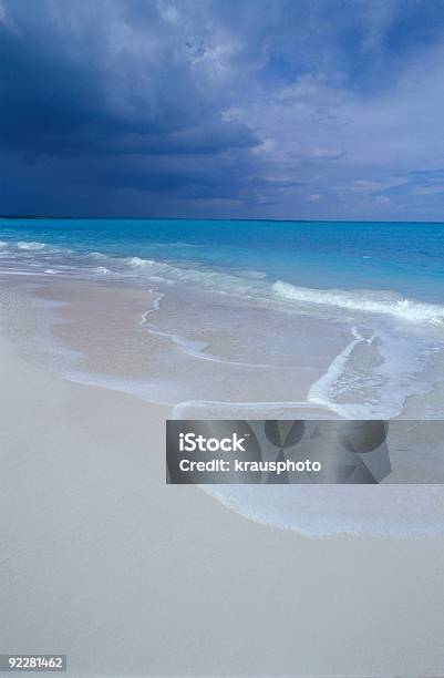 Bahamy Storm - zdjęcia stockowe i więcej obrazów Bahamy - Bahamy, Biały, Burza