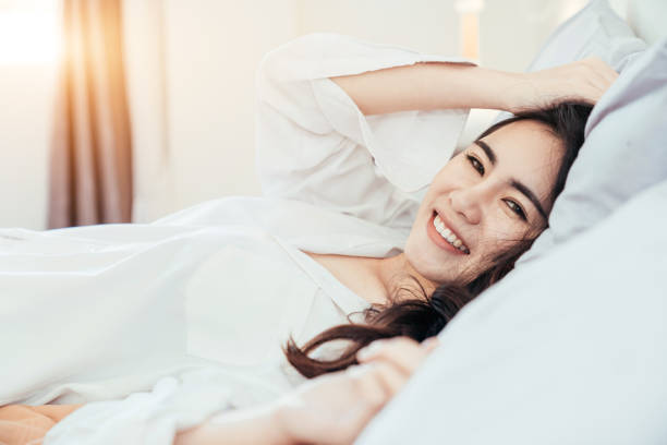 istock Morning woman. 922826602