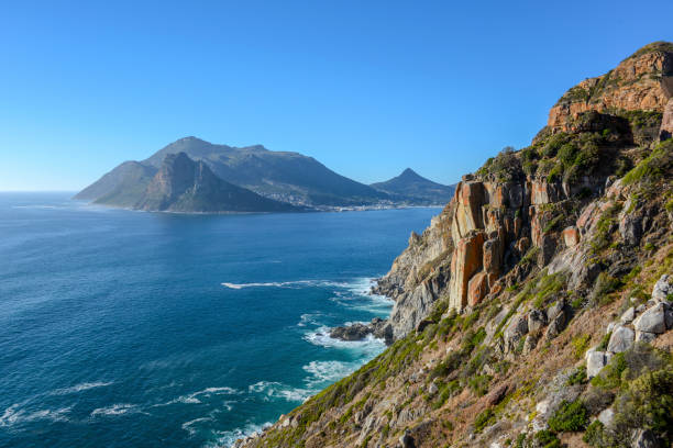 istock Chapman's Peak Drive at Hout Bay 922829418