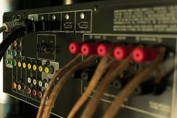 istock audio wires on the receiver 922845626