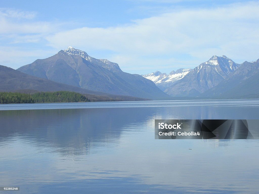 Lac McDonald dans l'après-midi 2 - Photo de Lac Mcdonald - Montana libre de droits