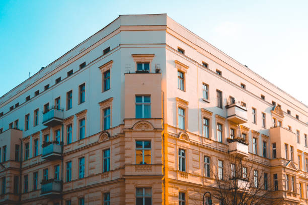 istock orange corner building with clean sky at berlin 922886606