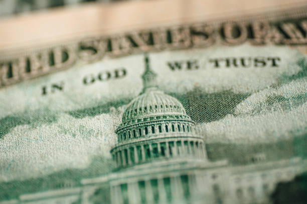 Capitol building on a US dollar bill