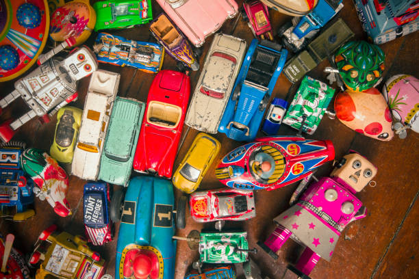istock vintage toys 922902282