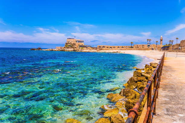 el puerto de rey herodes - cherchell fotografías e imágenes de stock