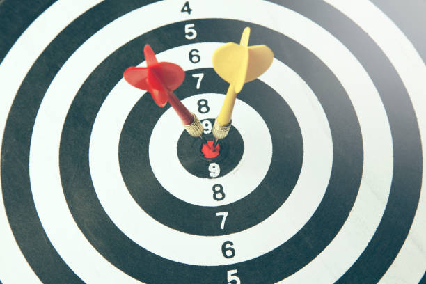 istock An image of two dart arrows 923059364