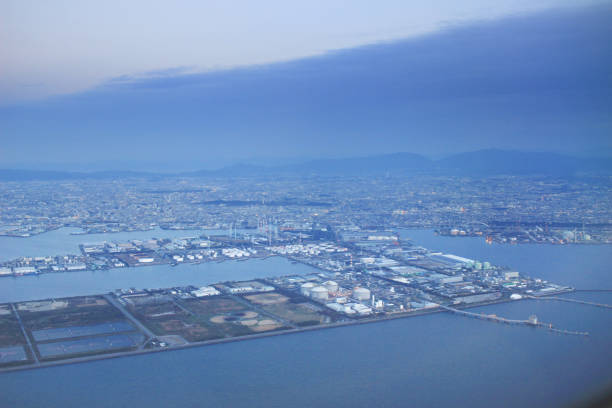 istock the Osaka Bay from the airplane window 923113868
