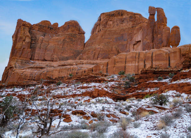 istock Park Avenue after snowstorm, Arches National Park 923136596