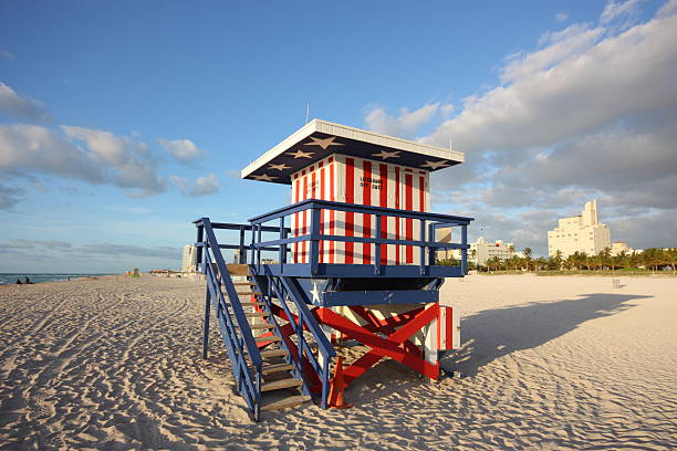 istock Miami beach Lifeguard station 92314918