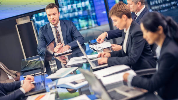 istock Late night business meeting 923173282