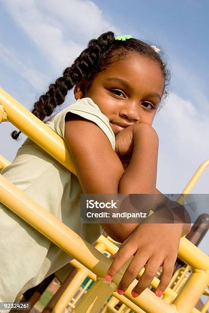 Szczęśliwy Na Plac Zabaw - zdjęcia stockowe i więcej obrazów Afroamerykanin - Afroamerykanin, Afrykanin, Dzieciństwo
