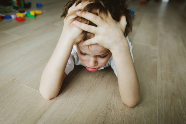 istock sad child, stress and depression 923262920