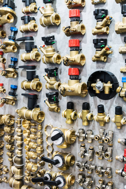 istock fittings and valve, pipes and adapters 923274662