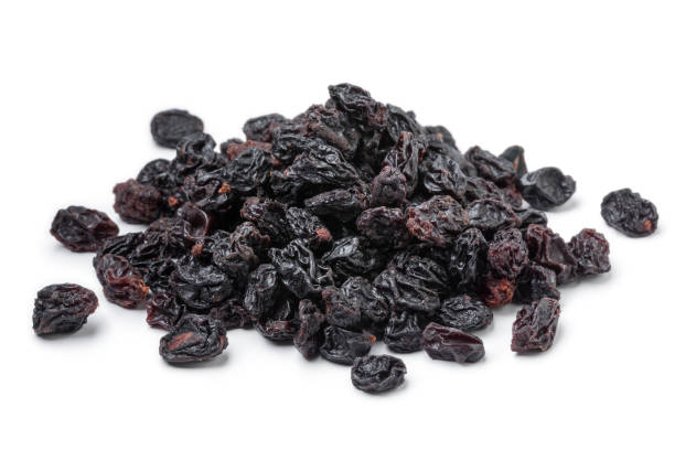 istock Heap of dried currants 923302148