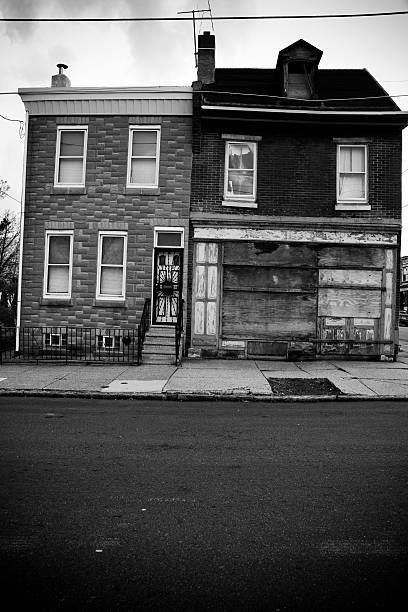 vizinho - philadelphia pennsylvania sidewalk street - fotografias e filmes do acervo