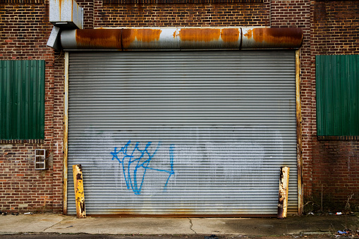 graffiti garage