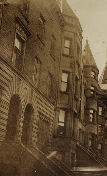 istock vintage town houses 92334930