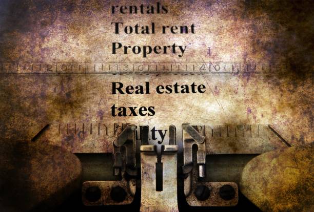istock Real estate tax grunge concept 923375324