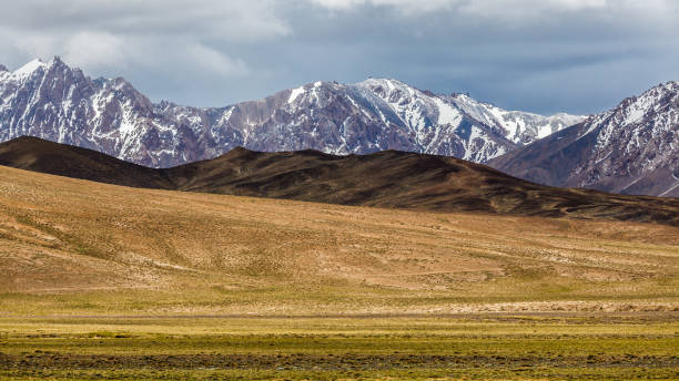 istock Nice view of Pamir in Tajikistan 923382462