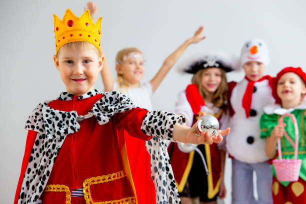 istock Kids costume party 923391660