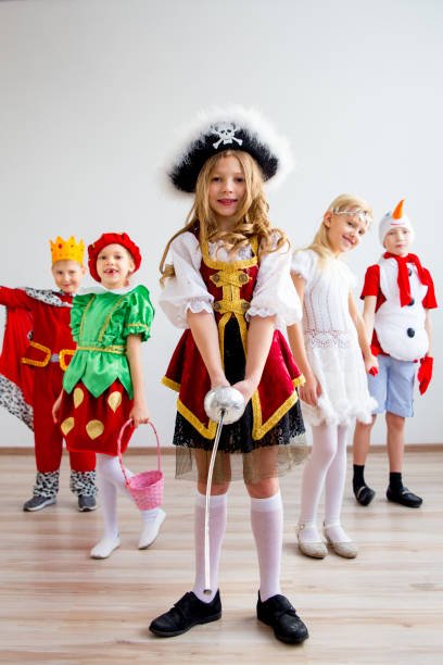 istock Kids costume party 923393720