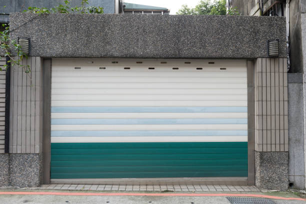 istock sidewalk by street wall & door 923397916