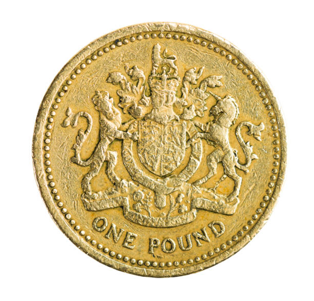 istock Great Britain One Pound Coin Isolated 923406354
