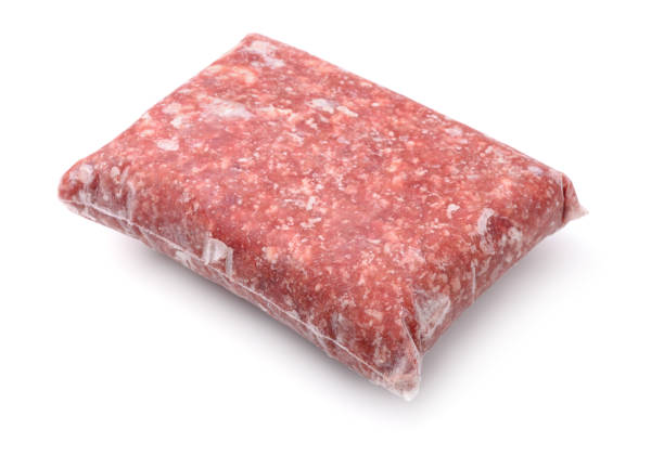 frozen meat - airtight packing meat food imagens e fotografias de stock