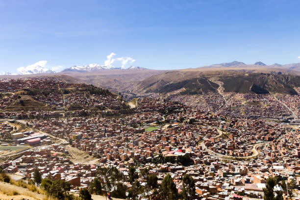 istock La Paz view from El Alto,Bolivia 923482802