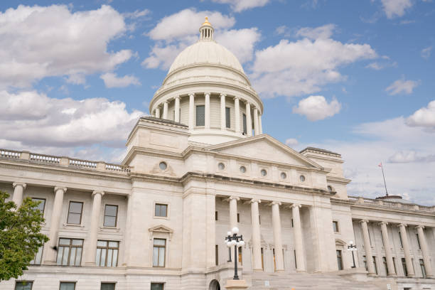 istock Arkansas Capitol Building in Little Rock 923486008