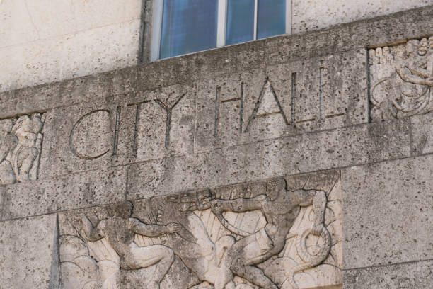 istock City Hall Sign 923491098