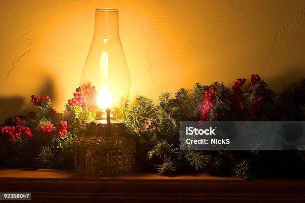 Luce Di Natale - Fotografie stock e altre immagini di Natale - Natale, Lampada a olio, Petrolio