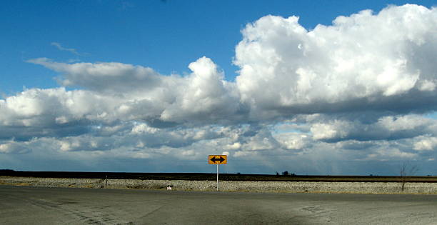 istock end of the road 92360365