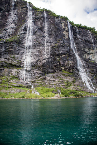 istock Waterfall in Geiranger Fjord 923605596