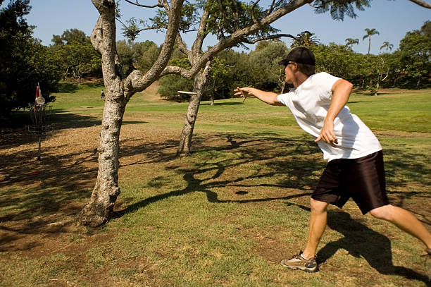 퍼팅 - golf putting determination focus 뉴스 사진 이미지