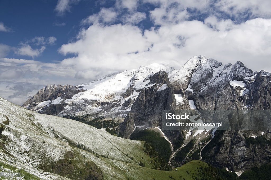 Marmolada verão neve - Foto de stock de Alpes europeus royalty-free