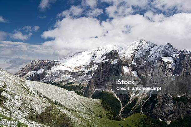 Foto de Marmolada Verão Neve e mais fotos de stock de Alpes europeus - Alpes europeus, Alto Ádige, Azul