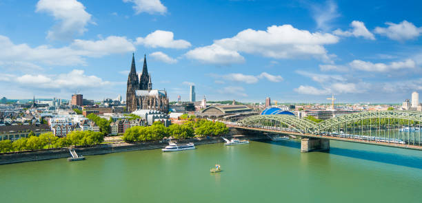Cologne Skyline City of Cologne Skyline koln germany stock pictures, royalty-free photos & images