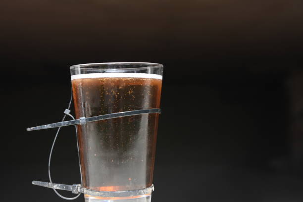 istock An original way to hold a cup of hot tea 923630944