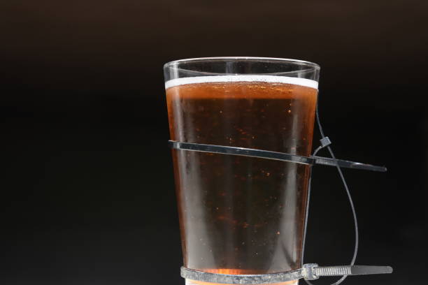 istock An original way to hold a cup of hot tea 923631054