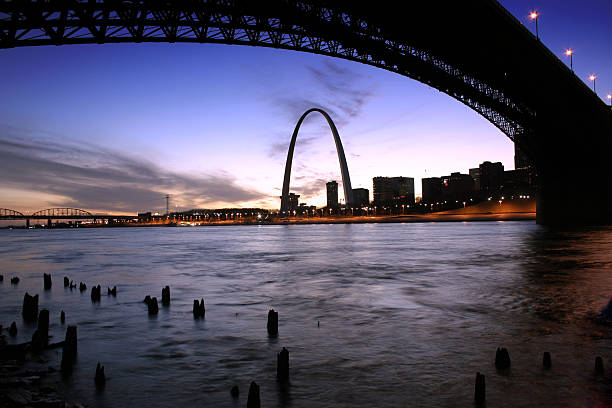 istock St. Louis Gateway Arch and Eads Bridge 92363694